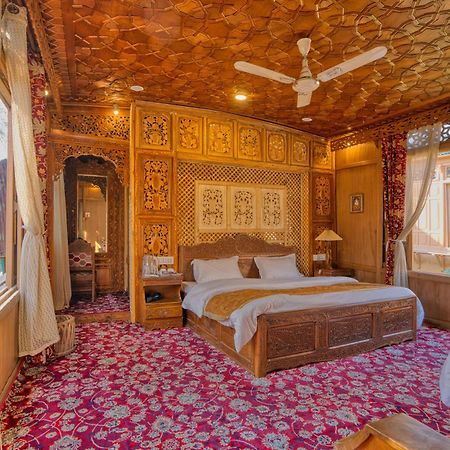 Best View Group Of Houseboats Srīnagar Екстериор снимка