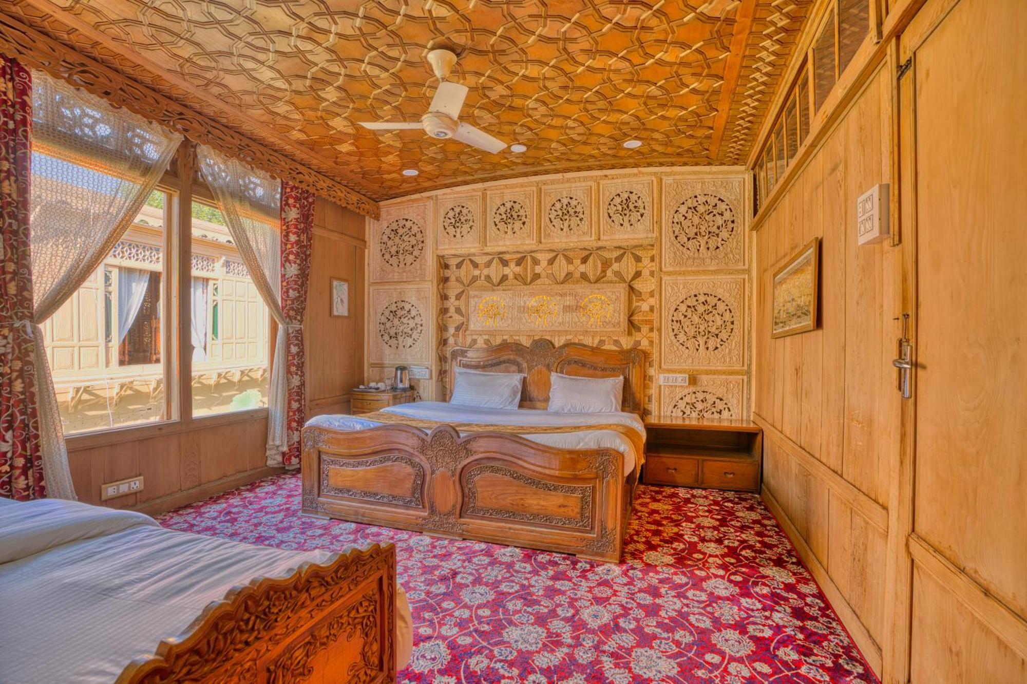 Best View Group Of Houseboats Srīnagar Екстериор снимка