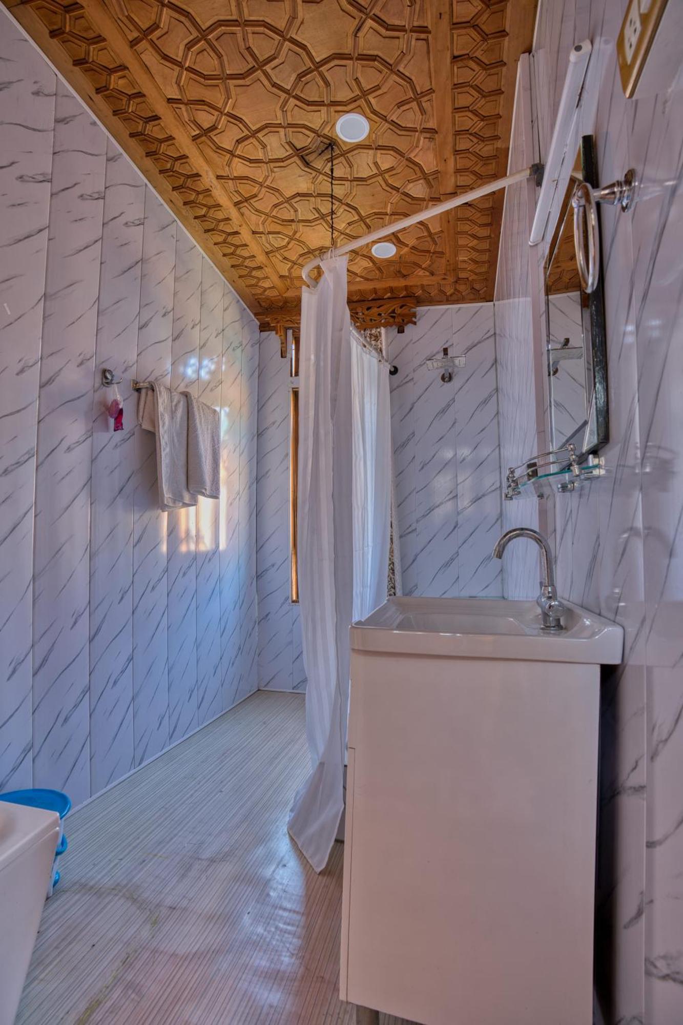 Best View Group Of Houseboats Srīnagar Екстериор снимка