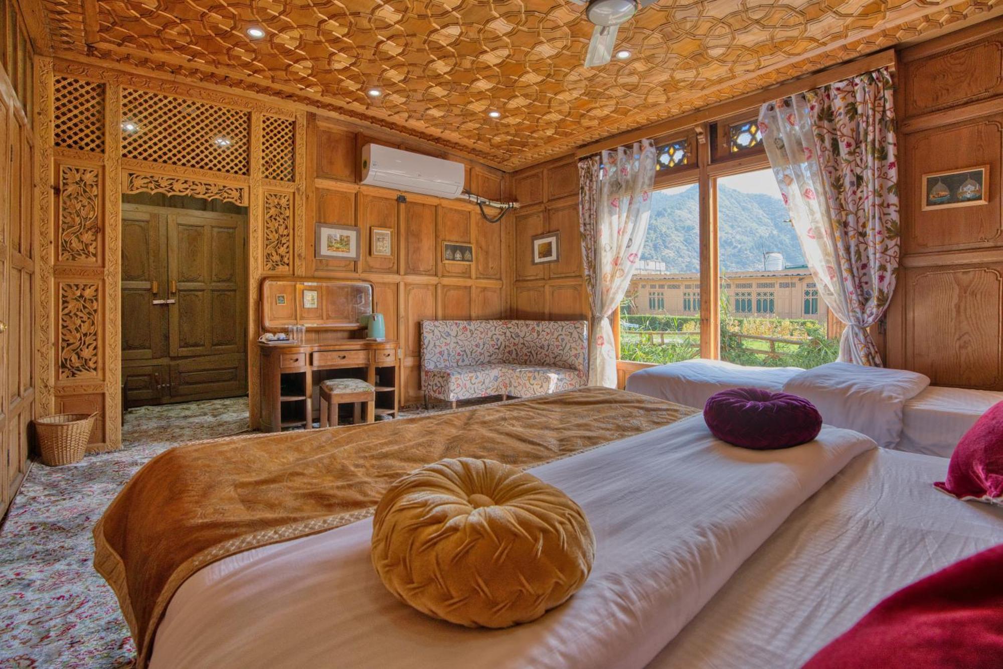 Best View Group Of Houseboats Srīnagar Екстериор снимка