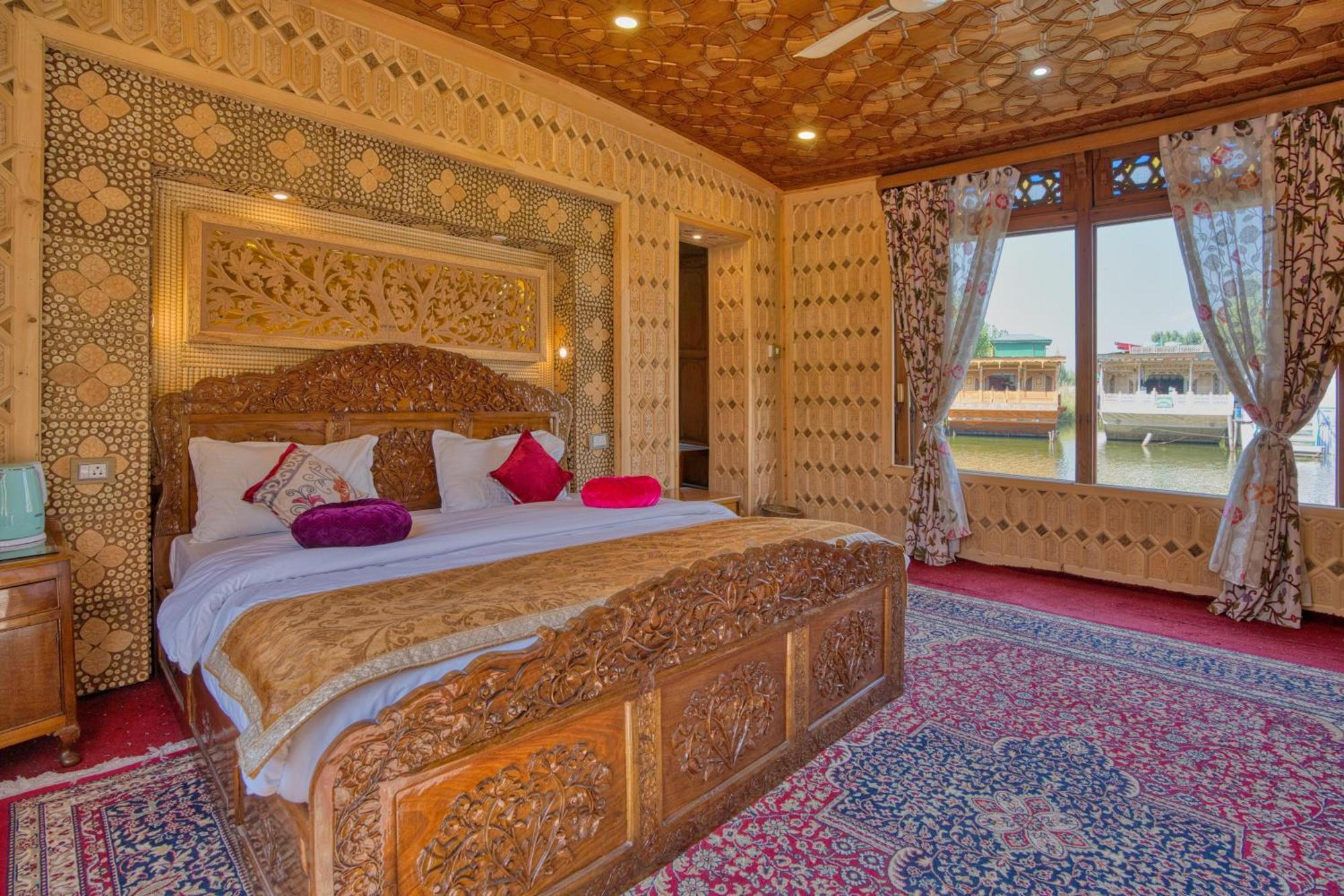 Best View Group Of Houseboats Srīnagar Екстериор снимка